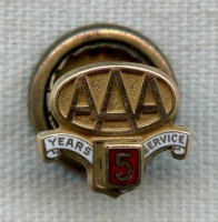 10 Karat Gold 1950s American Automobile Association (AAA) 5 Years Lapel Pin