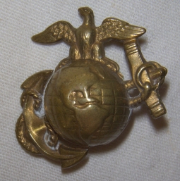 Scarce Model 1892 USMC EM Cap Badge in Very Fine Condition