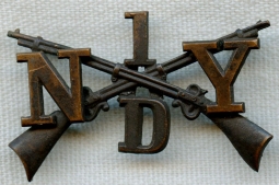 1st New York Infantry Regiment Co. D Collar Insignia