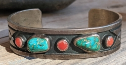 Beautiful "Old Pawn" Navajo Silver Turqoise & Coral Bracelet.