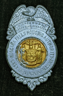 WWII era Niagara Falls NY Housing Authority Executive Director Badge