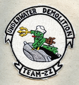 80s-90s Philippine Made USN UDT Underwater Demolition Team 22 Pocket Patch. Slightly Smaller Example