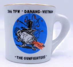 Cool 1970 - 71 USAF 366th Tac fighter Wing Gunfighters Danang Vietnam Coffee Mug