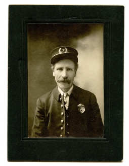 Great Old circa 1910's Butte Montana Policeman Photo Badge #3