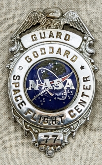 Rare Ca 1960 NASA Goddard Space Flight Center Guard Hat Badge #77 Enamel Damage