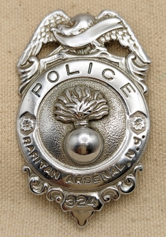 Rare WWII Raritan Arsenal New Jersey Police Badge # 324