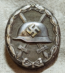 Beautiful Early War Nazi Army/SS Silver Grade Wound Badge in Silverd Tombak by Hauptmunzant Wein
