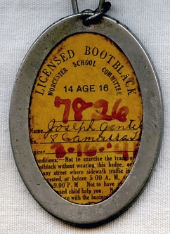 Rare ca 1941 Worcester Massachusetts Bootblack Shoeshine Boy License Badge