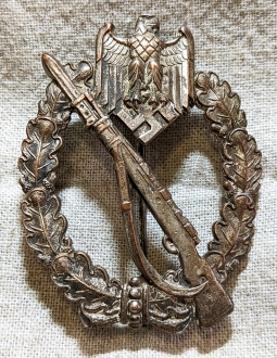 Beautiful Early WWII Nazi Army Heer/SS Infantry Assault Badge Rare in Silver CupAl