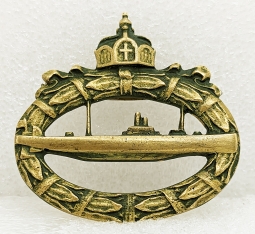 Ext Rare Late WWI Prussian M1918 U-Boat Badge by Meybauer in Gilt Brass with Original Green Paint