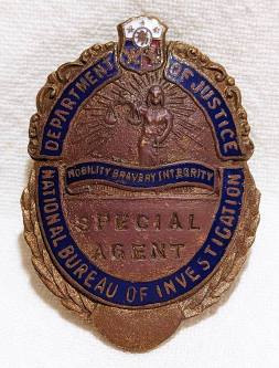 Incredible 1st Issue, ca 1947 Philippine DOJ National Bureau of Investigation Special Agent Badge