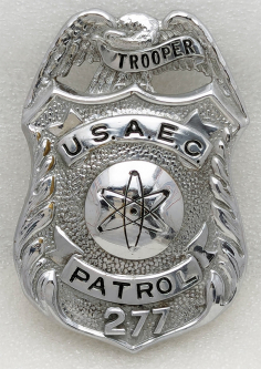 Ext Rare 1950s US Atomic Energy Commission Security Patrol Trooper Badge #277