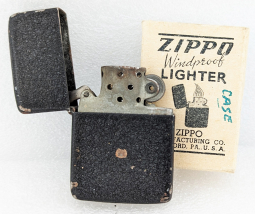 Lightly Used WWII 3 Barrel Hinge Zippo Black Crackle Lighter in Box