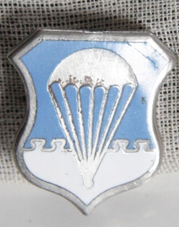 Rare US Air Force Parachutist Qualification Badge Used From 1956-1963