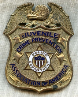 Fabulous 1930's Member Badge of the Juvenile Crime Prevention Assoc. of America #'d A86