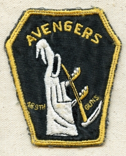 Late 60's Thai Made US Army 189th Assault Helicopter Co. Gunships Avengers Pocket Patch. Rare.