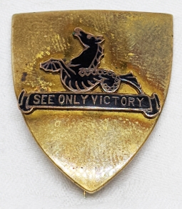 Rare, late 1930's US Army 315th Cavalry Regiment Pin back DI.