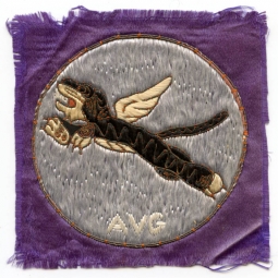 Extremely Rare Early WWII AVG Flying Tigers Shoulder Patch Silk & Bullion