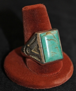 Great 1940's Bell Trading Post Men's Heavy Sterling and Turquoise Ring