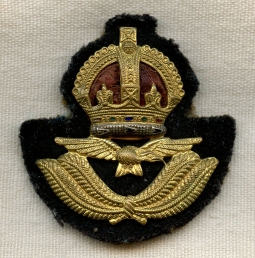 Late WWII Royal Air Force (RAF) Officer Field Service (also Female Officer) Cap Badge