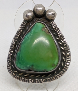 Wonderful Old Pawn Navajo Silver and Cerillos Turquoise Ring, Ca 1940's Lovely Shade of Green