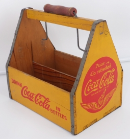Wonderful 1940's Wooden Coca Cola 6-Pack Carrier in Exc Condition