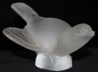 Beautiful 1950's - 1960's Lalique Crystal Sparrow Paperweight Signed on Base