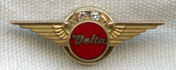 Gorgeous ca 1953 - 1955 Delta Air Lines 20 Years of Service Wing in 10K Gold by Balfour