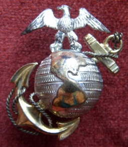 Model 1937 Unmarked Gemsco US Marine Corps Officer Dress Cap Badge