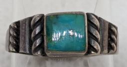 Lovely 1920's - 30's "Old Pawn" Navajo Silver & Turquoise Ring size 6.5