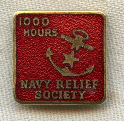 Rare WWII US Navy Relief Society Badge for 1,000 Volunteer Hours
