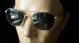 Great Mid-Late 1960s Pilot Sunglasses FG-58L by American Optical (AO) Original Case