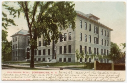 Circa 1906-1907 Postcard of Portsmouth High School, Portsmouth, New Hampshire in Spring
