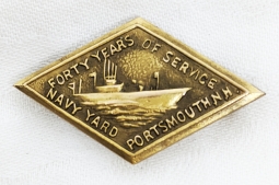 Ext. Rare WWII era Portsmouth Navy Yard 40 year Service Pin in 14K Gold.