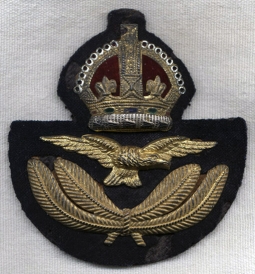 Scarce Late 1930s-WWII RAF (Royal Air Force) - RCAF - RAAF Hat Badge by Gaunt of London