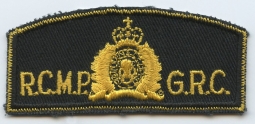 1974 Royal Canadian Mounted Police (RCMP) - Gendarmerie Royale du Canada (GRC) Mountie Badge