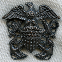 Rare Early WWII USN Seabee or Medical Officer Attached to USMC Overseas Cap Badge