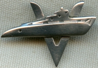 Nice, Smaller Size WWII USN Submarine 'V for Victory' Pin Made at Portsmouth Navy Yard