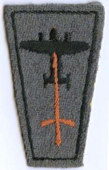 IDed! WWII British 1st Anti-Aircraft Division "Formation Sign" Shoulder Patch