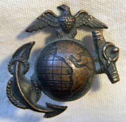 Scarce M1897 USMC Enlisted EGA Hat Badge in Blackened Bronze for Wear on Khaki Undress Hat