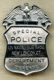 Scarce Ca 1970s US Naval Submarine Base New London CT Dept of Def Special Police Badge