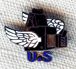 Great and Rare WWI US Air Service Aerial Photographer Lapel Badge