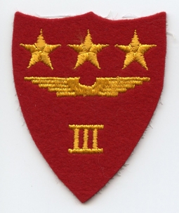 WWII US 3rd MAW Marine Aircraft Wing SHIELD Shape Shoulder Patch in FELT