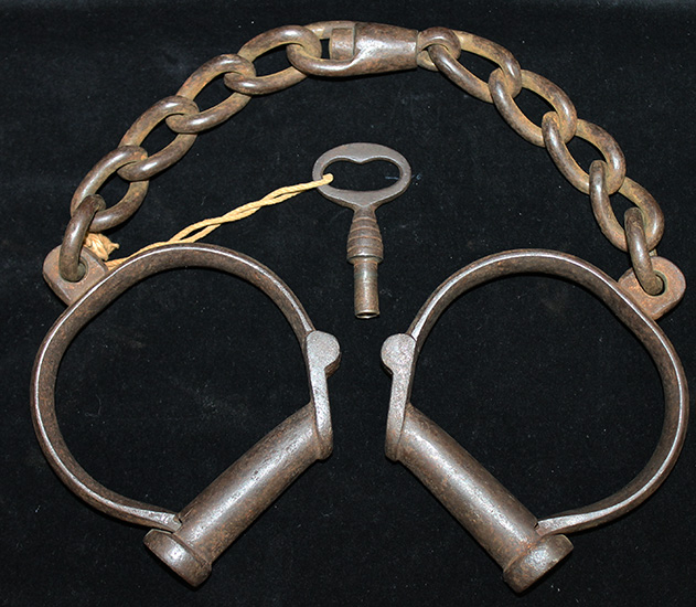 Наручники Obsessive A 747, Чёрный, One size Obs_A 747 cuffs One size - Obsessive - Перчатки, манжеты, наручники, браслеты - Купить