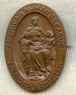 Ca. 1910 Women's Suffrage American Woman's League Founder's Chapter Lapel Badge