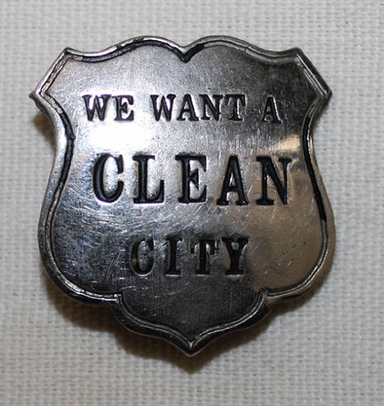 Scarce ca 1913 Boston MA Junior Municipal League Member Badge: "We Want A Clean City"