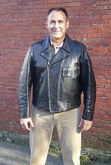 1970s-80s Pittsburgh, Pennsylvania Policeman Leather Jacket Size 46