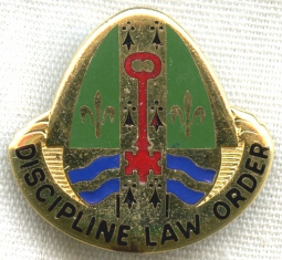 1960s US Army 204th Military Police Battalion (MP Bn) DI