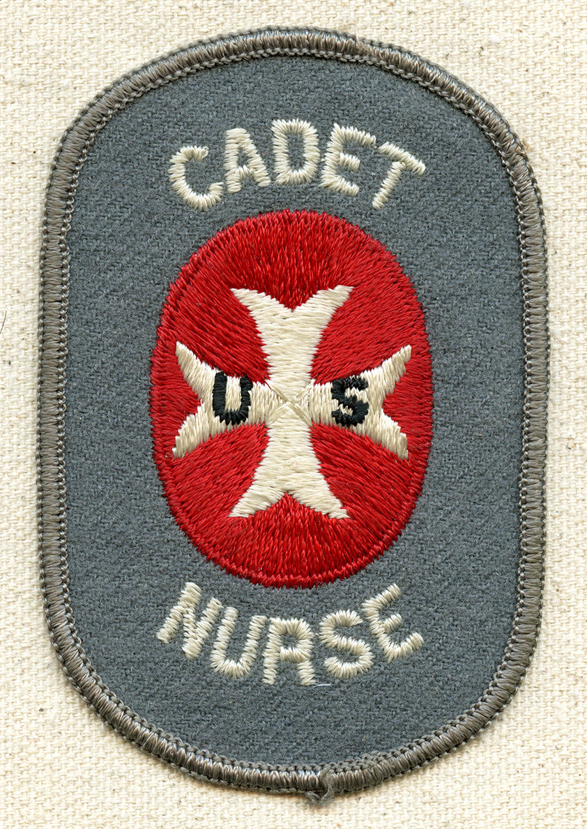 Scarce WWII Cadet Nurse Corps Dress Grey Wool Shoulder Patch: Flying