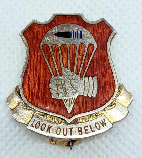 Rare Sterling WWII US Army 376th Parachute Field Artillery BN DI by Newcome